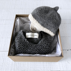 Newborn gift set (grey/cream) hat & vest