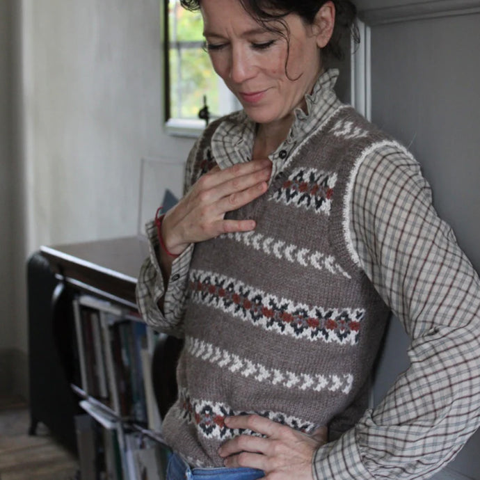 Fair Isle fitted vest (brown/multi)