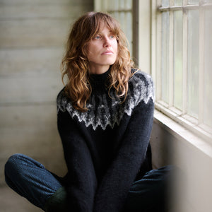 The Alder Jumper (classic black) - RTW