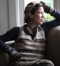 Load image into Gallery viewer, Fair Isle fitted vest (sand/brown/rust)