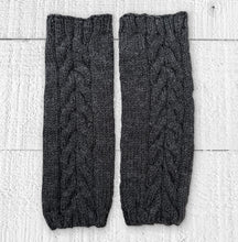 Load image into Gallery viewer, Cable wrist warmers (dark brown)