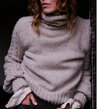 Load image into Gallery viewer, The Chunky Cable Sleeve Polo Neck  (beige/fawn)