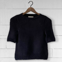Load image into Gallery viewer, Short sleeved sweater (black)
