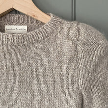 Load image into Gallery viewer, Short sleeved sweater (sand)