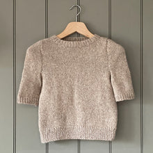 Load image into Gallery viewer, Short sleeved jumper (sand)