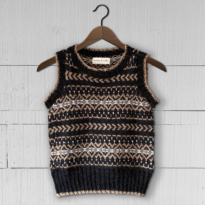 Fair Isle fitted round neck vest (charcoal/camel)