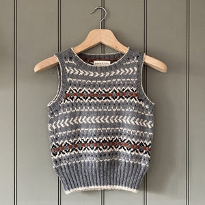 Fair Isle fitted round neck vest (grey/cream/rust)