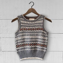 Load image into Gallery viewer, Fair Isle fitted round neck vest (grey/cream/rust)