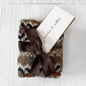 Fair Isle wrist warmers (brown/rust)