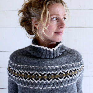 Intricate Fair Isle polo neck (grey/ochre)