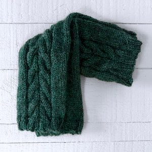 Cable wrist warmers (emerald green)