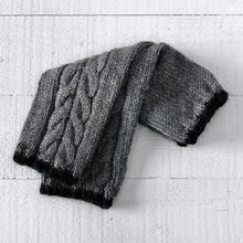 Load image into Gallery viewer, Cable wrist warmers (grey/charcoal)
